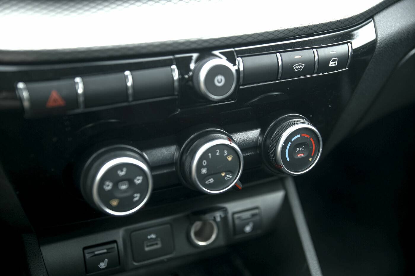 Lada Vesta седан Enjoy 24 1.8 122hp AT