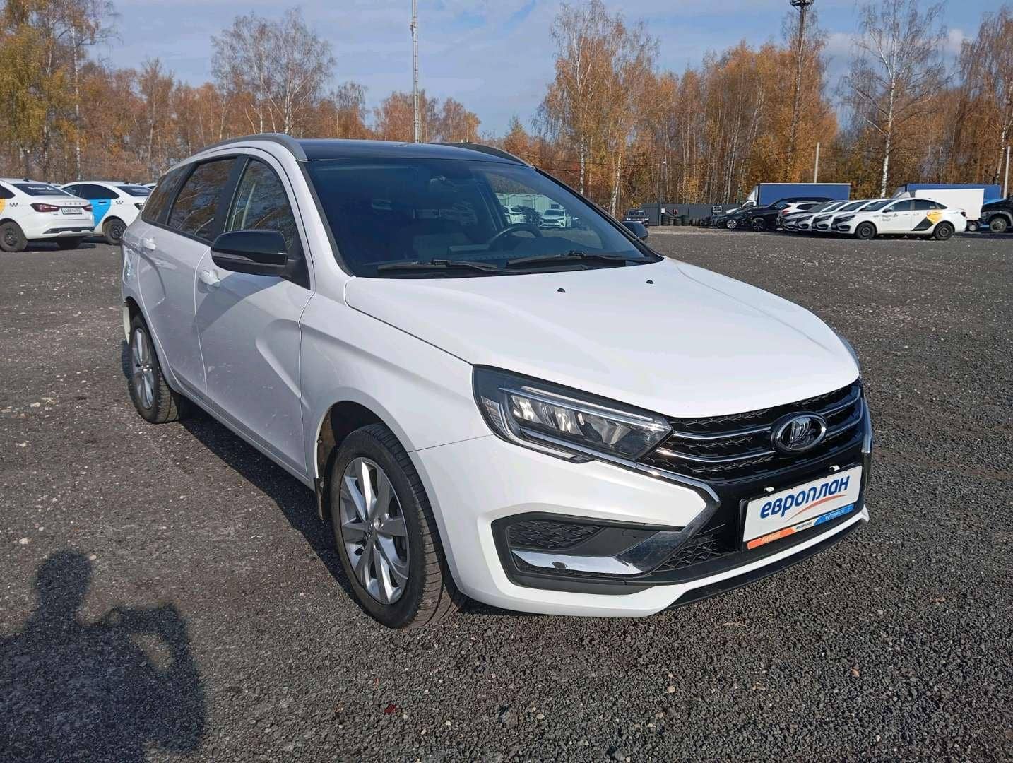 Lada Vesta универсал,  33 708 км, 2024 года в лизинг