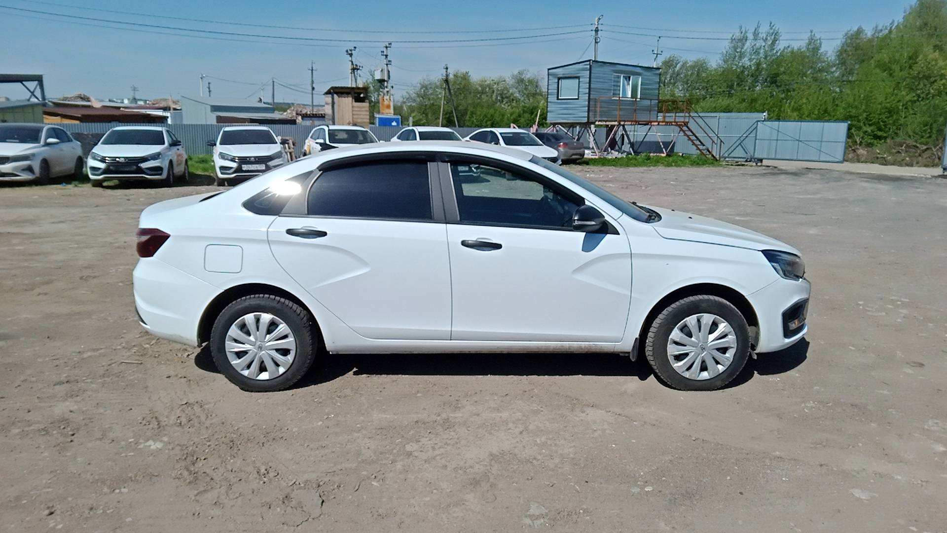 Lada Vesta седан,  83 189 км, 2023 года в лизинг