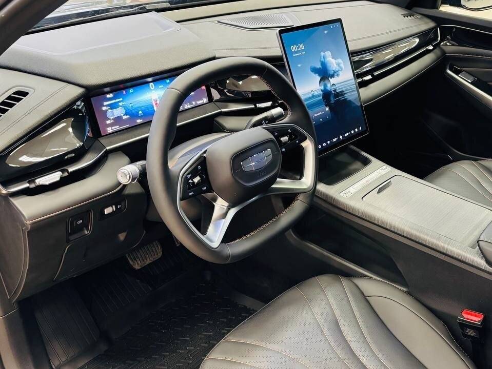 Geely Preface Flagship 2.0T 7DCT