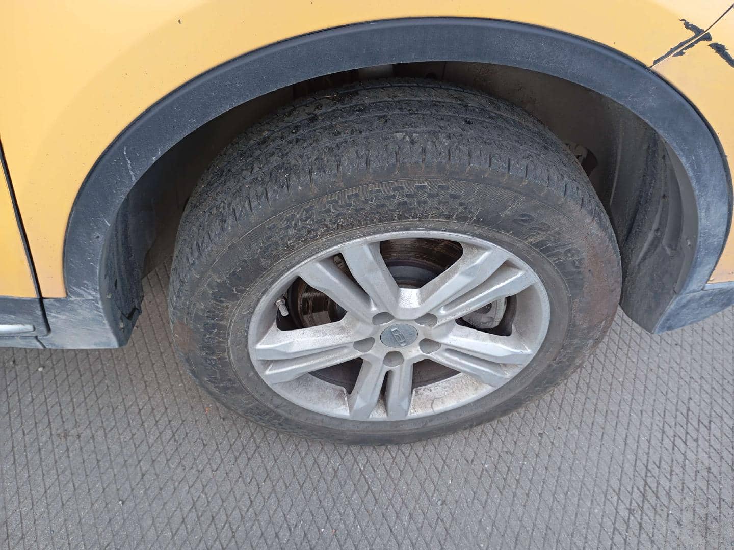 Geely Atlas Pro,  214 270 км, 2023 года в лизинг