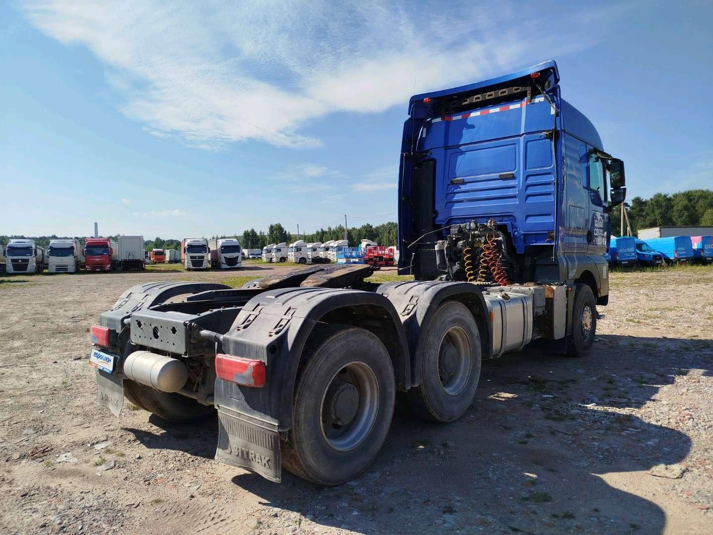 Sitrak С7Н 6×4 ZZ4256V364HE,  204 813 км, 2022 года в лизинг