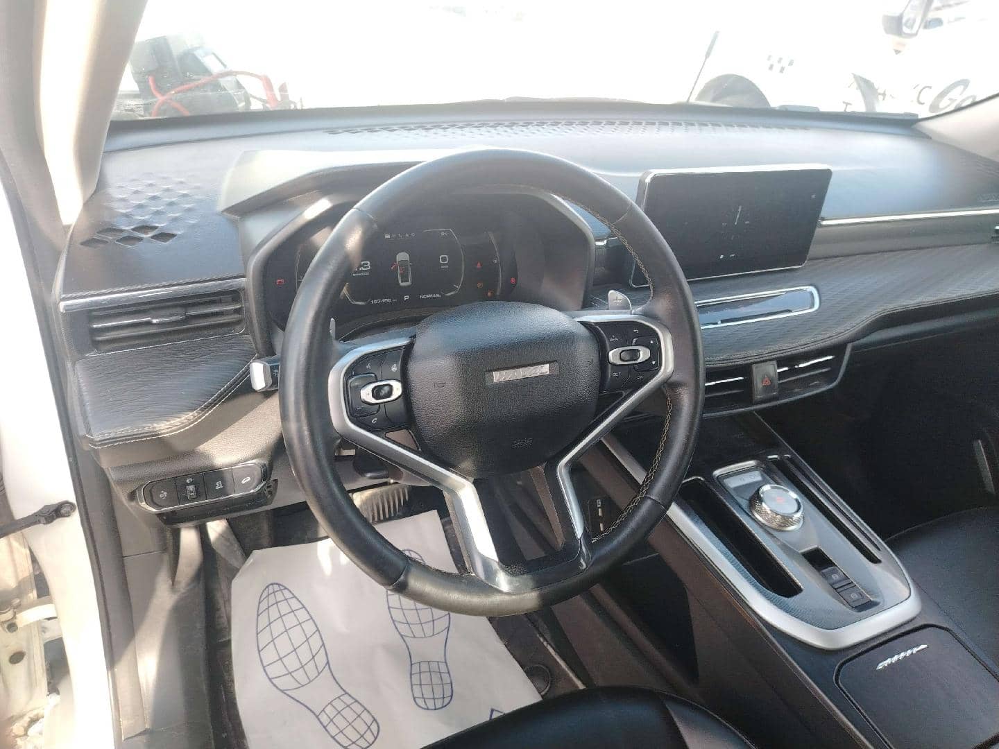Haval Jolion,  167 456 км, 2023 года в лизинг