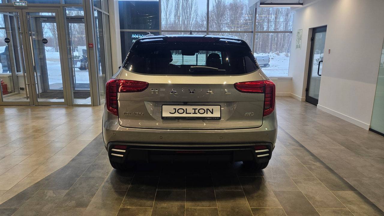 Haval Jolion Tech plus 1.5 7DCT 4WD