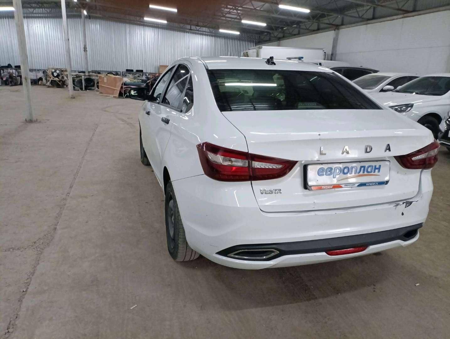 Lada Vesta седан,  165 763 км, 2023 года в лизинг