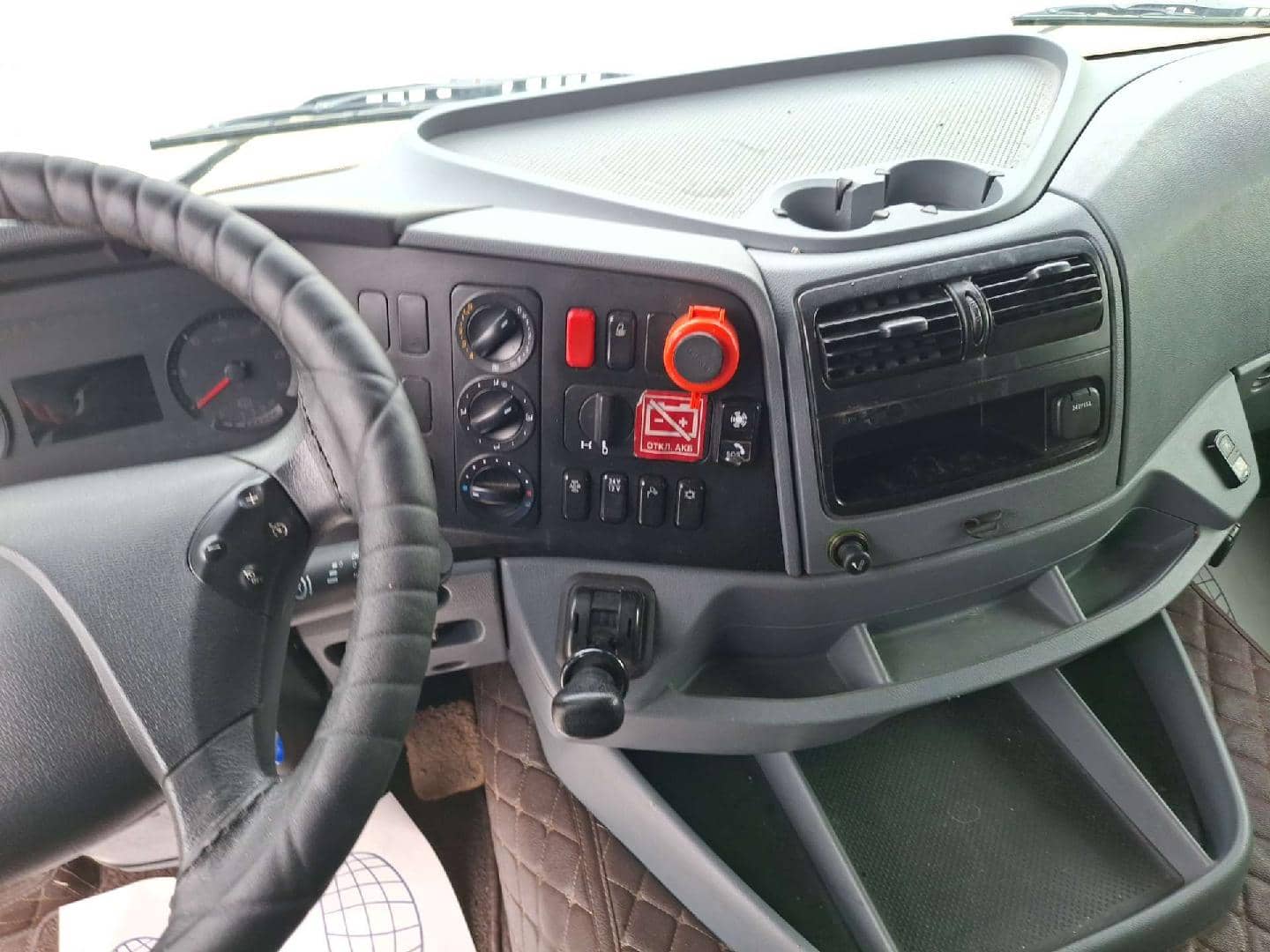 КАМАЗ 5490-S5 (M1840),  650 159 км, 2022 года в лизинг