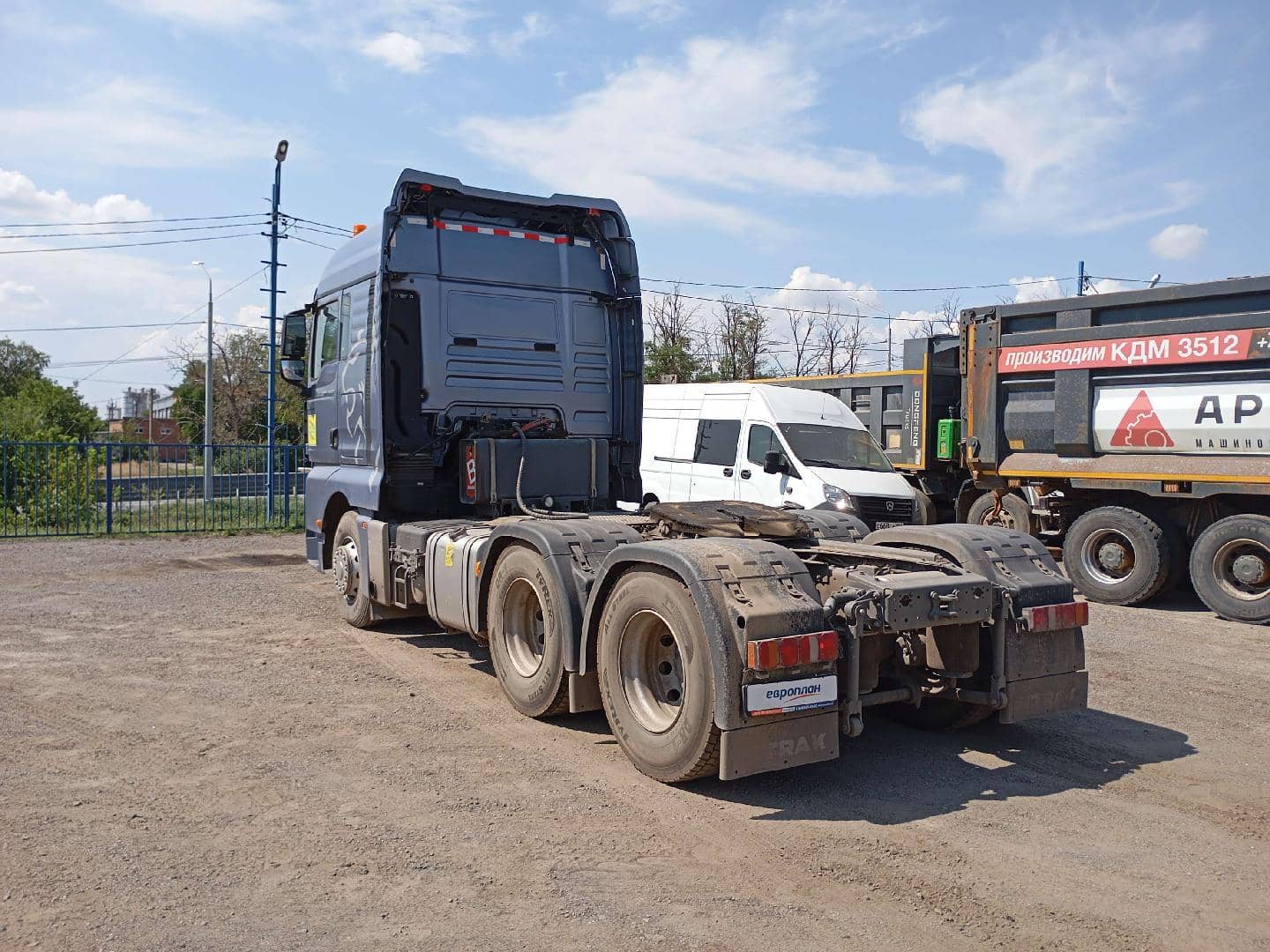 Sitrak С7Н MAX 6×4 ZZ4256V364HE,  119 249 км, 2023 года в лизинг