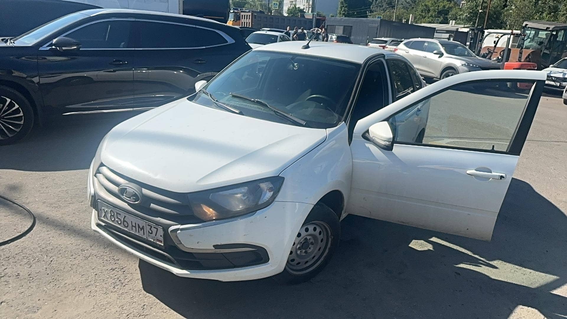 Lada Granta лифтбек