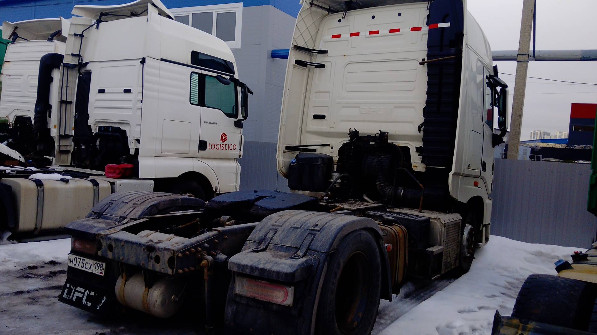 DongFeng DFH4180 4x2,  346 000 км, 2022 года в лизинг