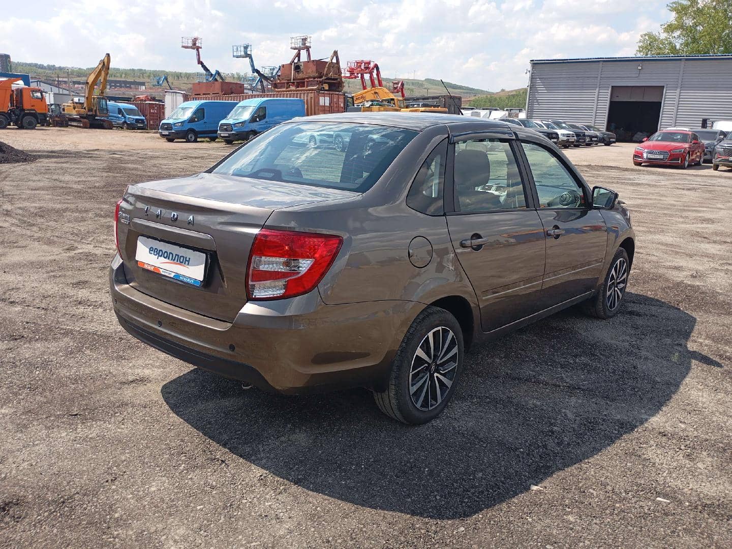 Lada Granta седан,  34 091 км, 2024 года в лизинг