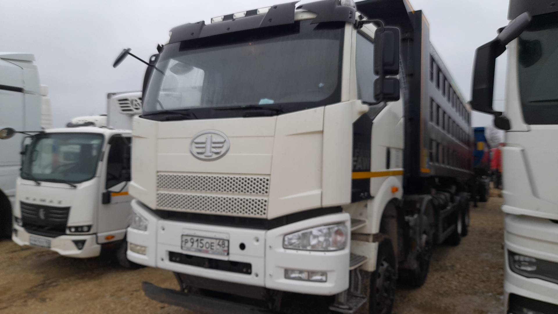 FAW CA3310P66K24T4E5 8х4,  116 809 км, 2023 года в лизинг