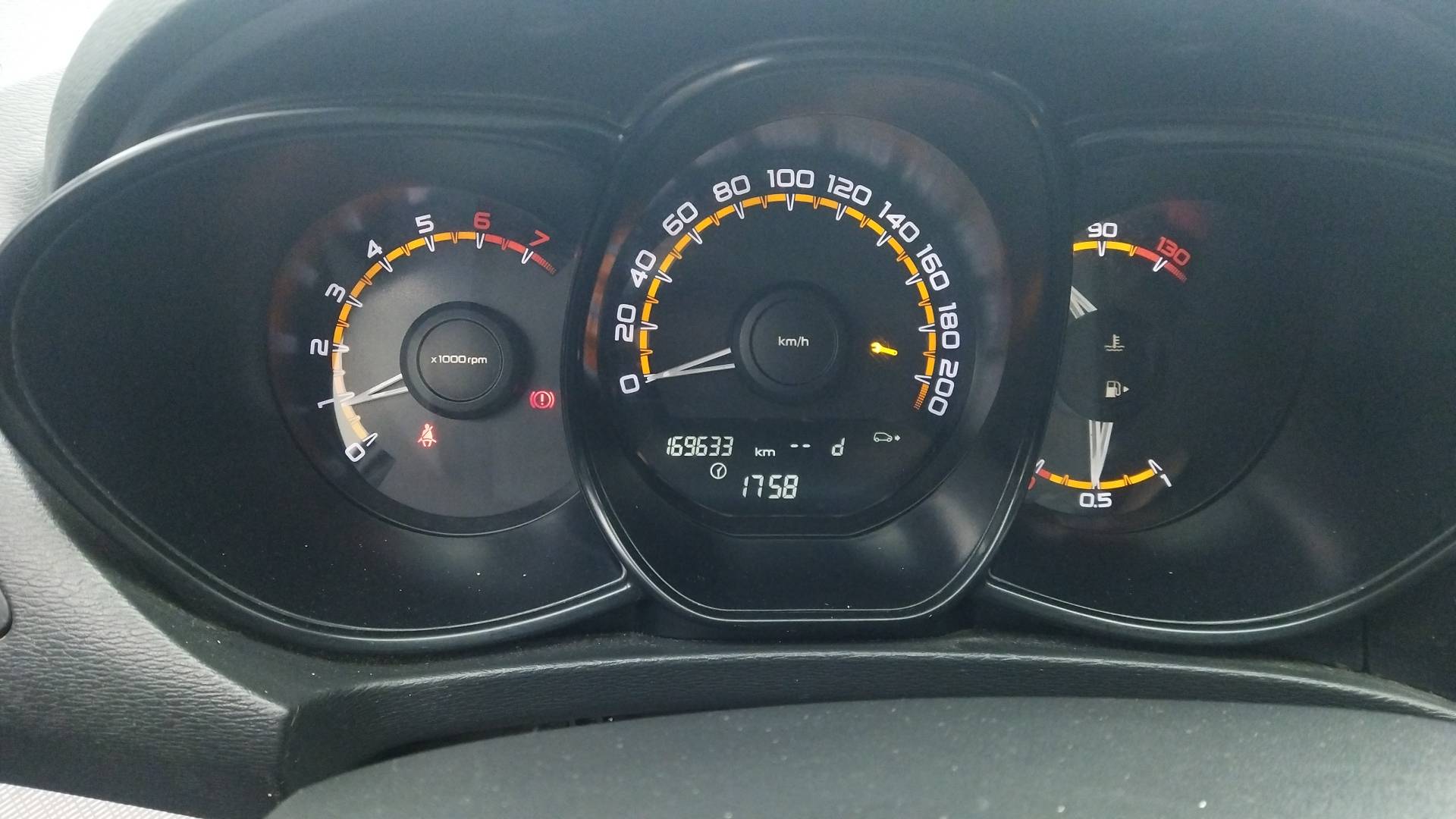 Lada Vesta Битопливная,  169 633 км, 2021 года в лизинг