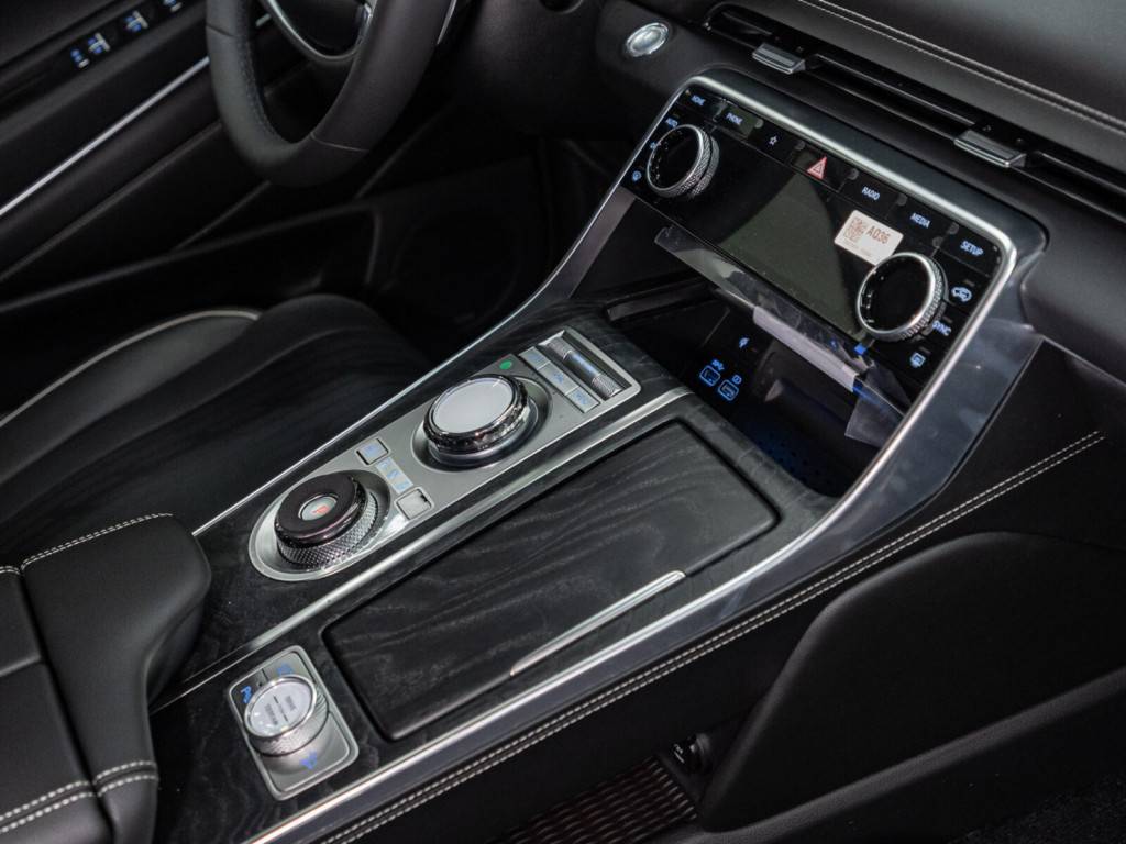 Genesis GV80 Premium 2.5 8AT 4WD