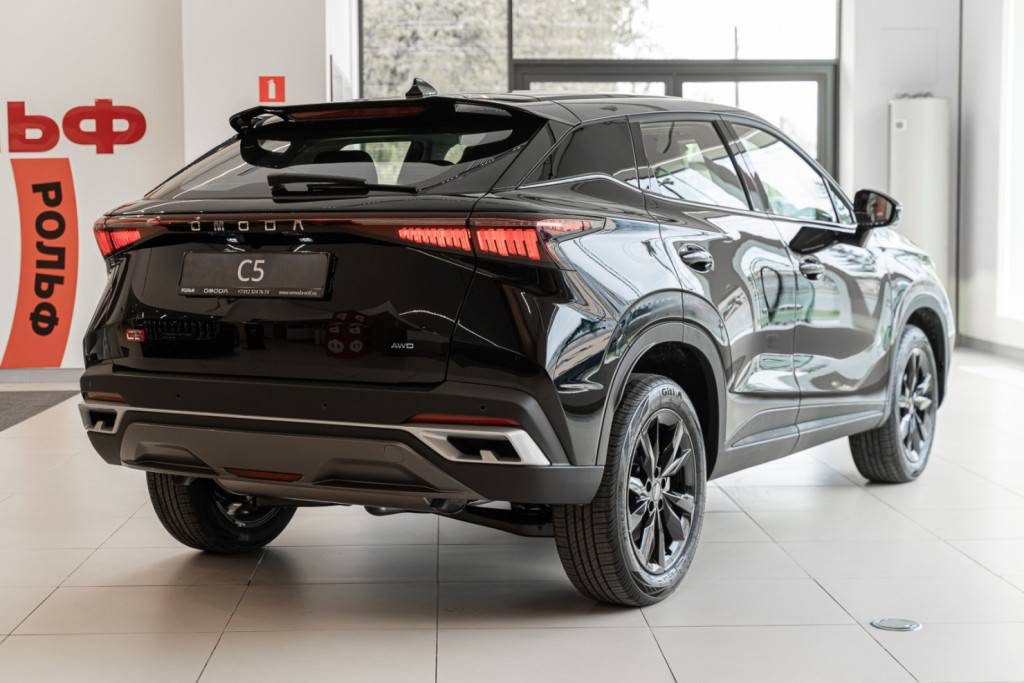 OMODA C5 1.6T DCT Supreme 4WD FL