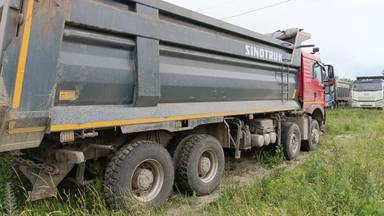 HOWO ZZ3317V386GE1 8х4