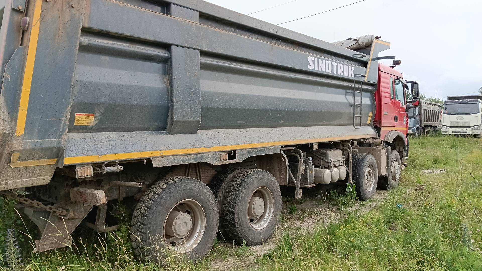 HOWO ZZ3317V386GE1 8х4,  148 636 км, 2023 года в лизинг