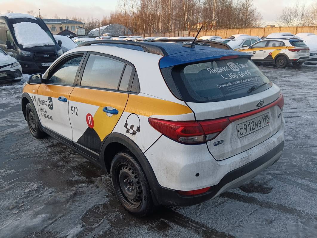 KIA Rio X-Line,  255 838 км, 2019 года в лизинг