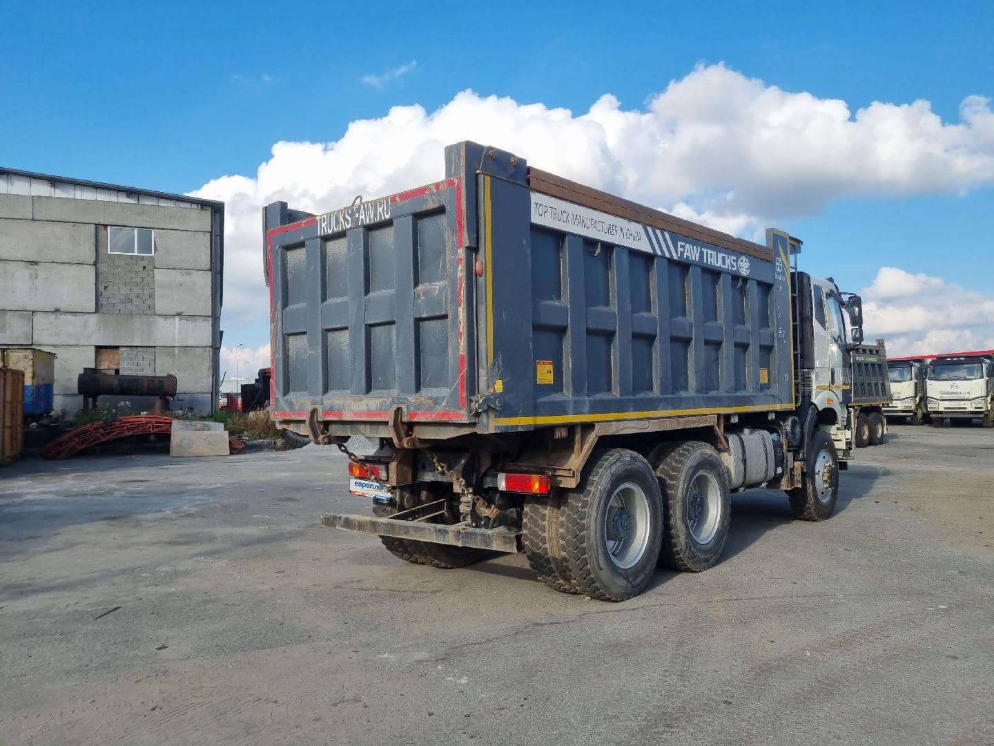 FAW CA3250P66K24L1TE5 6x6,  89 303 км, 2023 года в лизинг