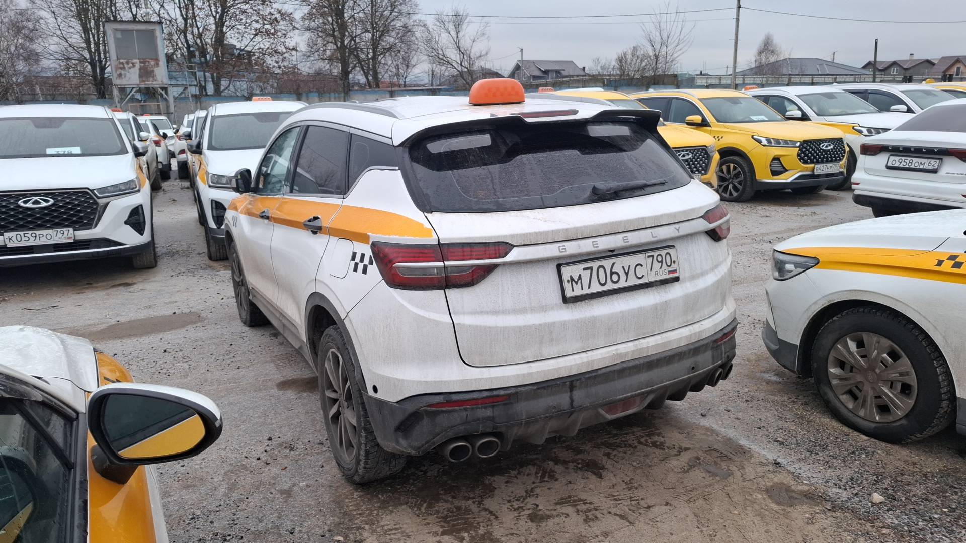 Geely Coolray,  233 355 км, 2023 года в лизинг