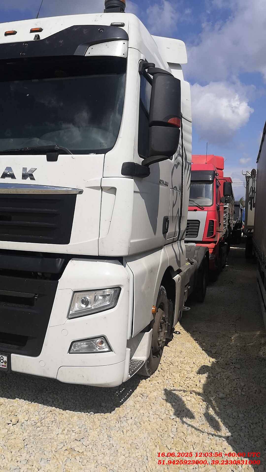 Sitrak C7H 4x2 ZZ4186V361HE