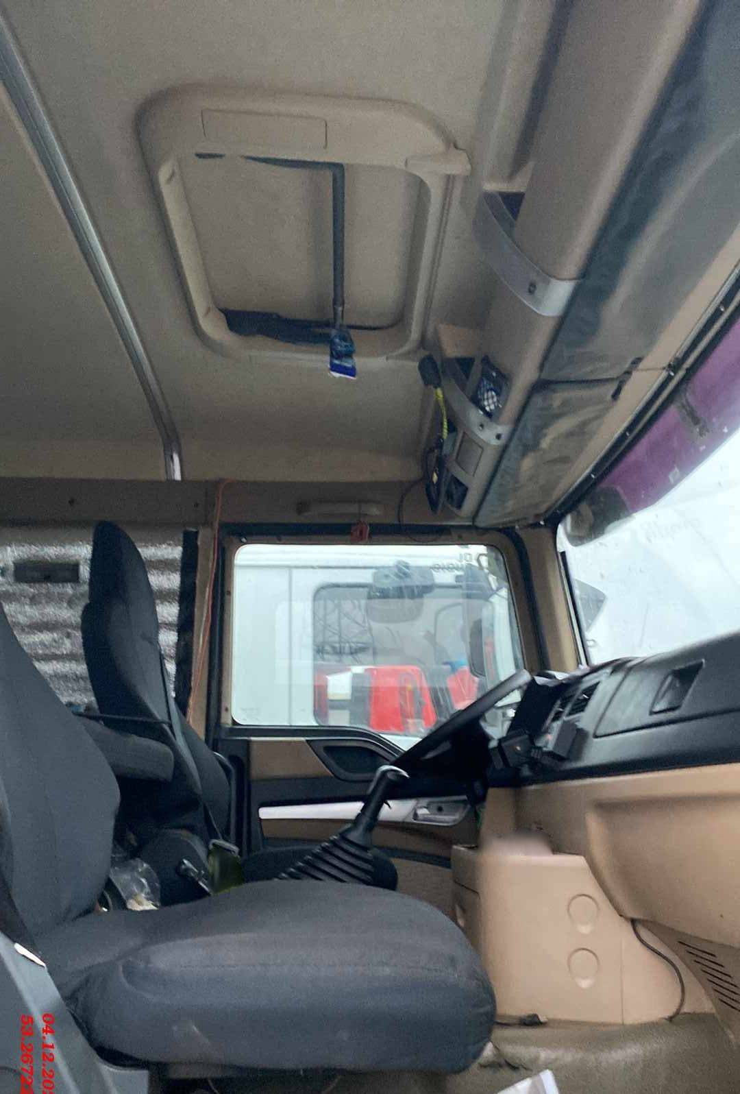 HOWO ZZ3317V386GE1 8х4,  249 382 км, 2021 года