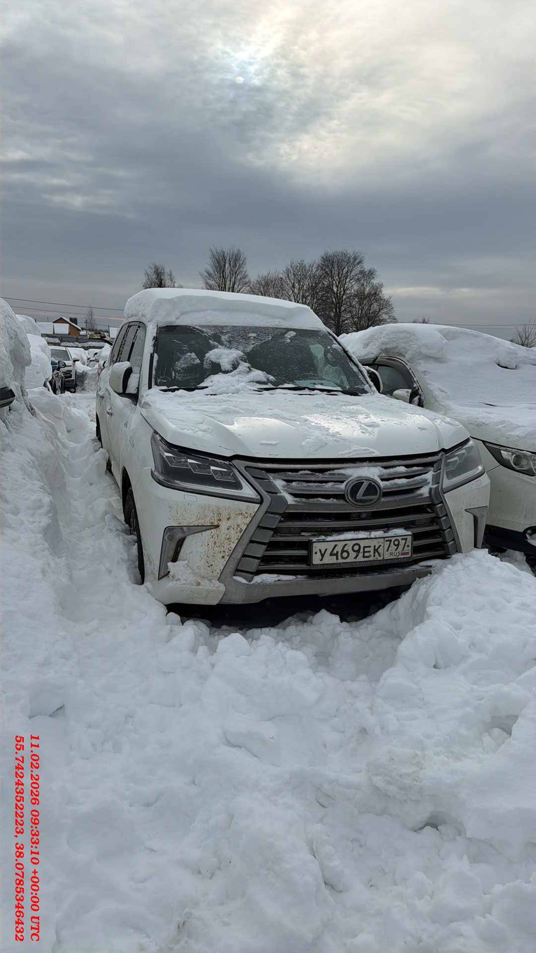 Lexus LX 450d,  366 376 км, 2018 года в лизинг