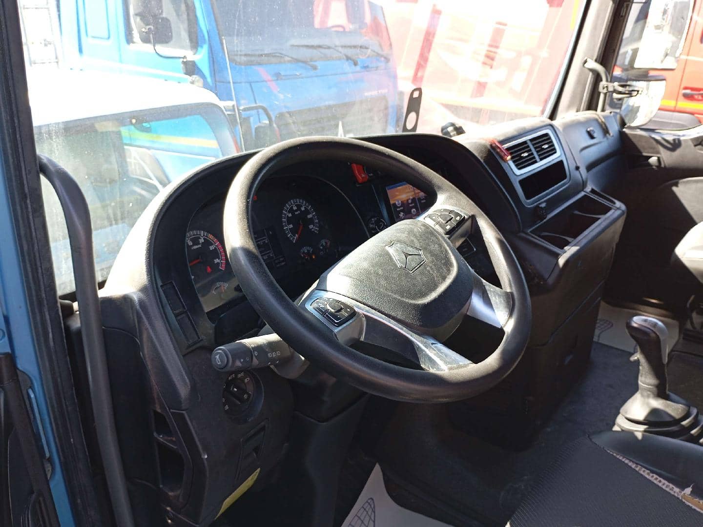 Sitrak С7Н 6×4 ZZ4256V364HE,  199 350 км, 2023 года в лизинг