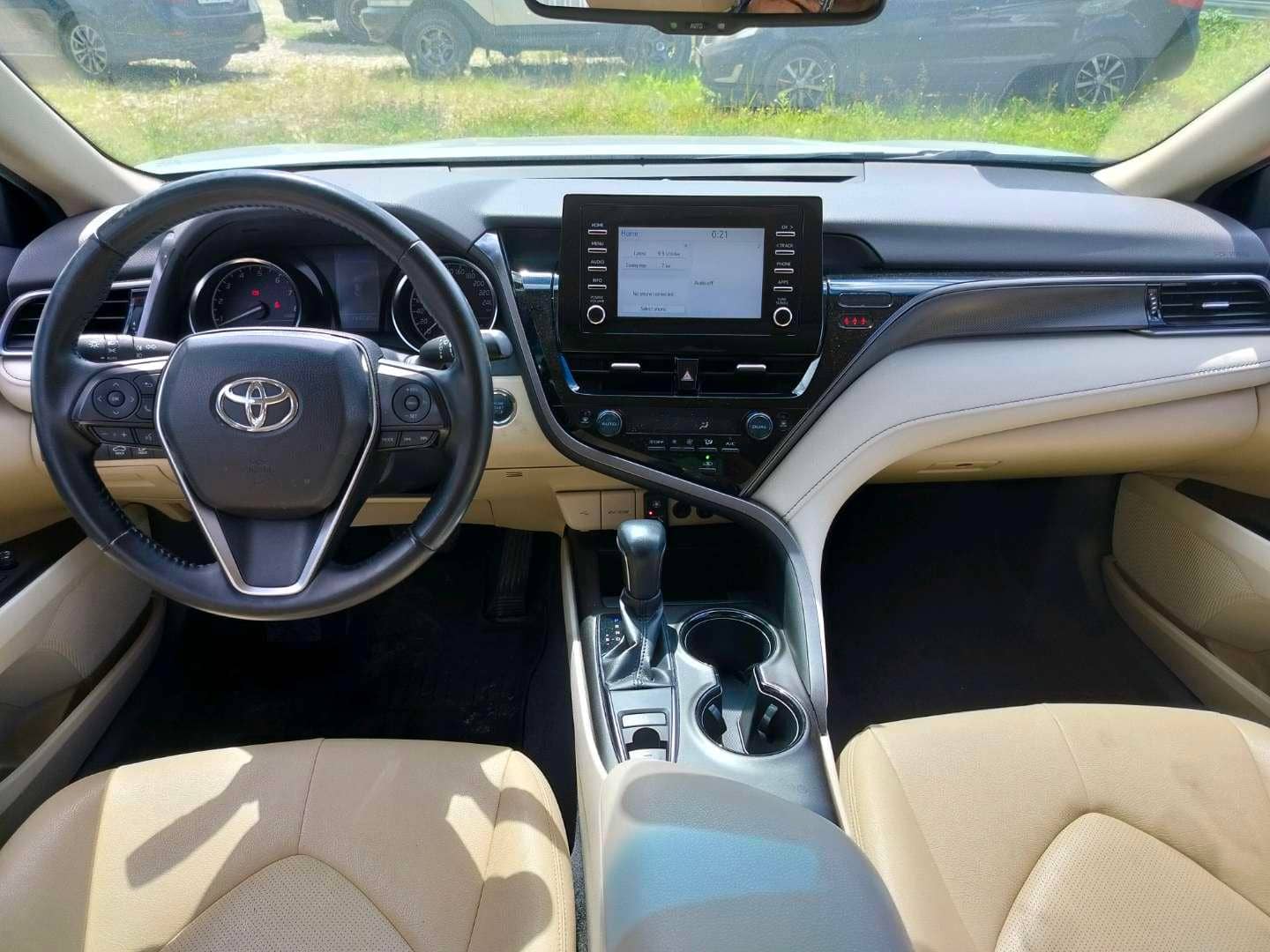 Toyota Camry,  184 731 км, 2022 года в лизинг