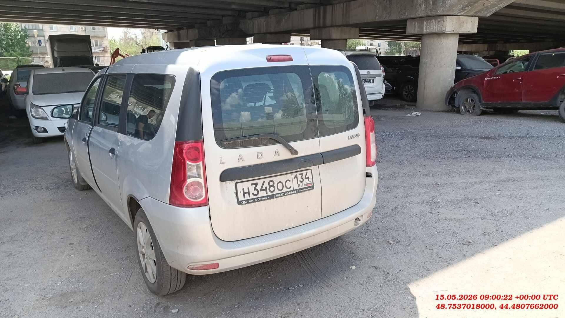 Lada Largus универсал,  61 502 км, 2024 года в лизинг