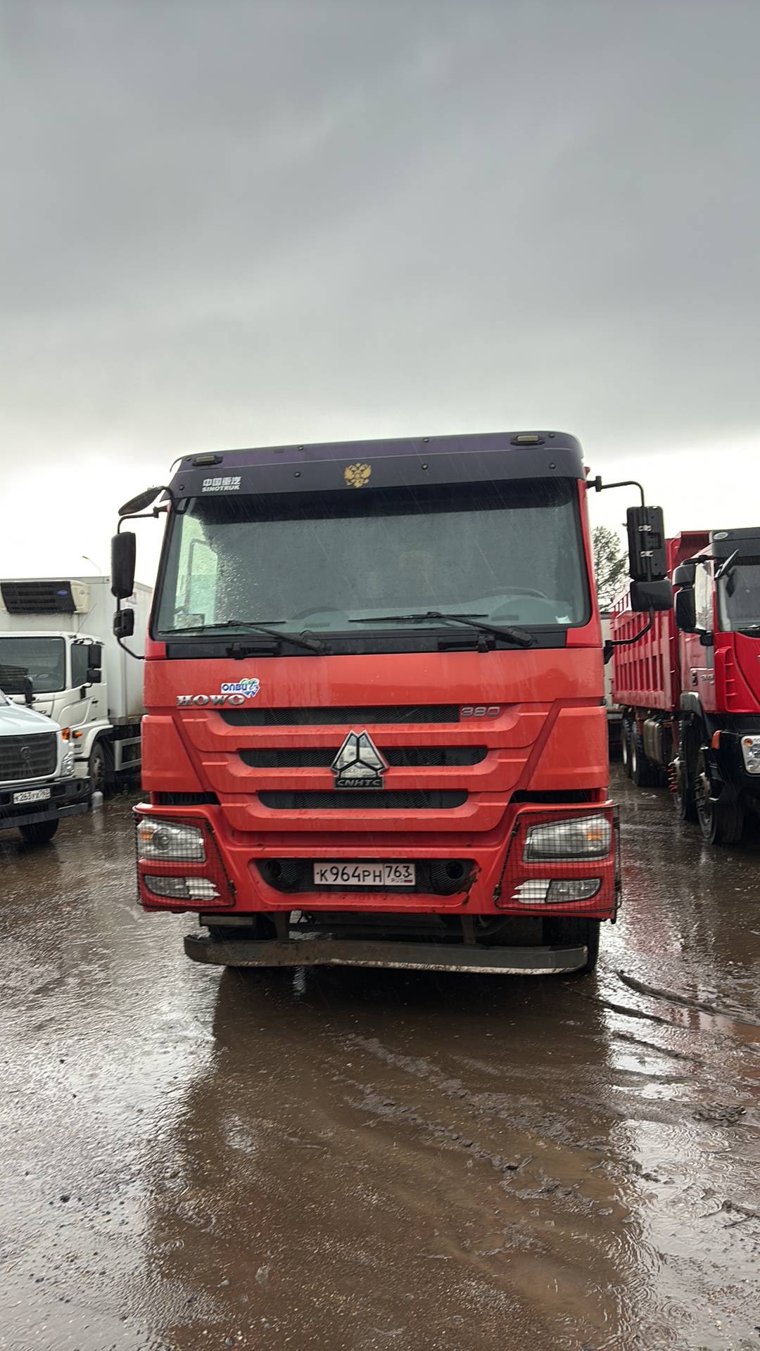 HOWO ZZ3327S3847E 6х4,  92 759 км, 2022 года в лизинг