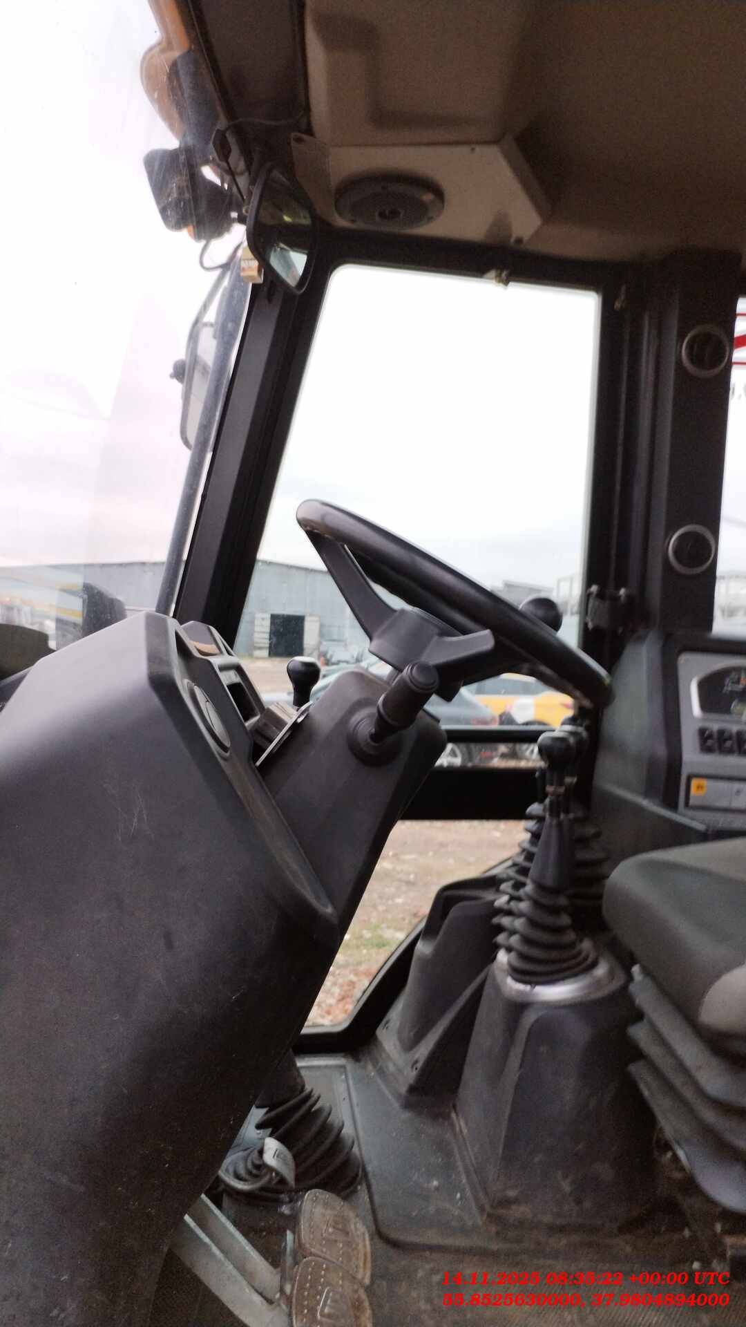 JCB 3CX, 2019 года в лизинг