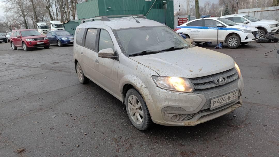 Lada Largus универсал,  66 491 км, 2024 года в лизинг