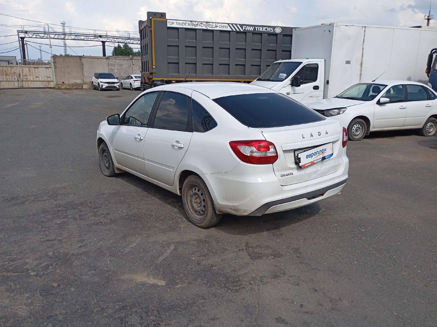 Lada Granta лифтбек,  144 855 км, 2024 года в лизинг