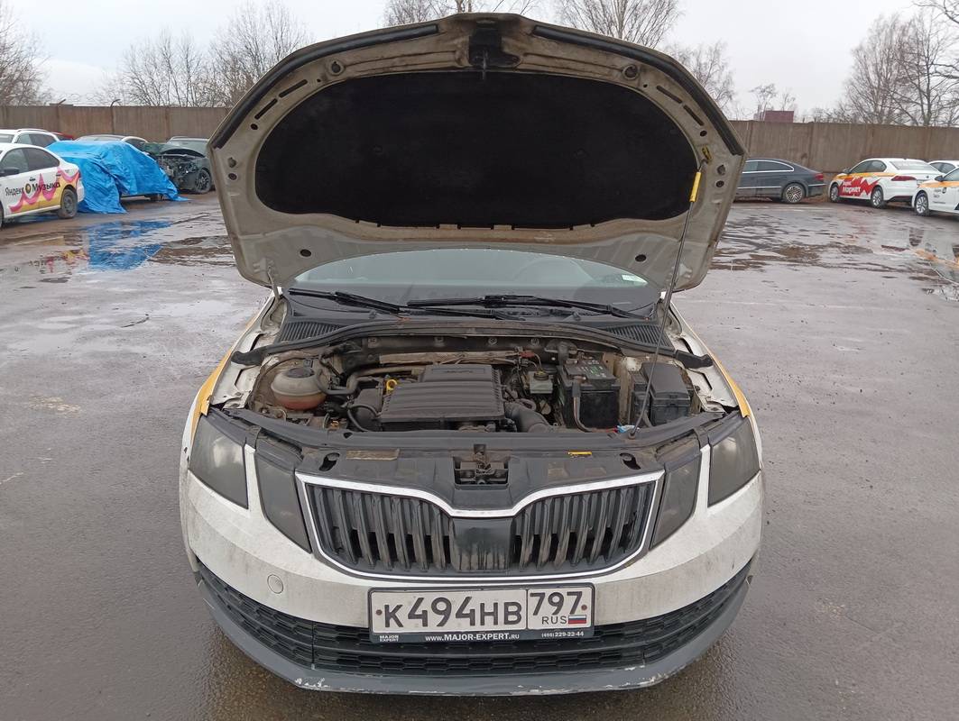 Skoda Octavia,  216 000 км, 2018 года в лизинг
