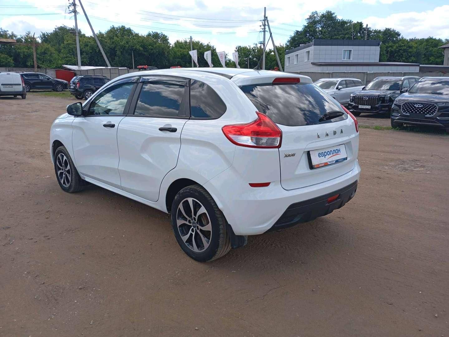 Lada XRAY хэтчбек,  109 488 км, 2019 года в лизинг