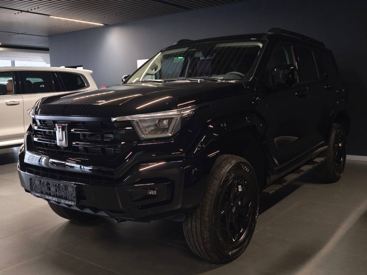 Tank 400 2.0T AT 4WD Premium