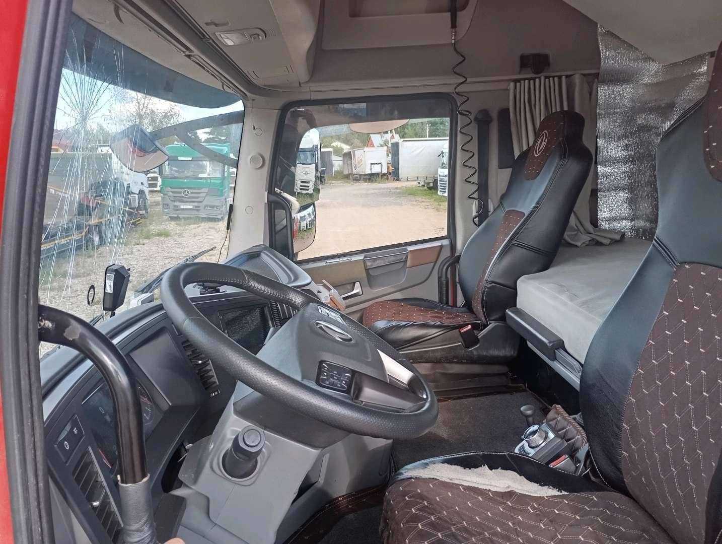 DongFeng GX DFH4180 4x2,  865 163 км, 2023 года в лизинг