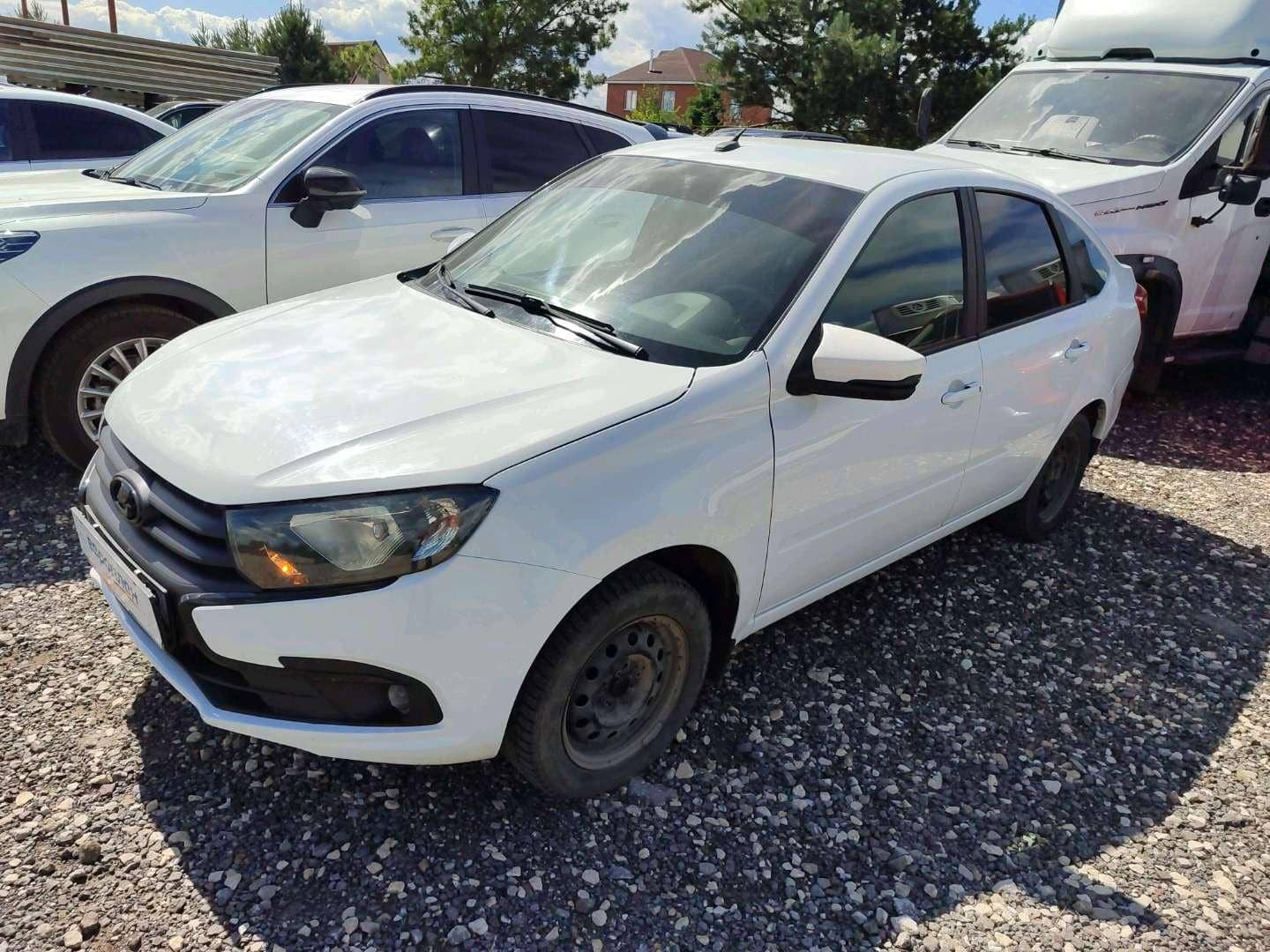 Lada Granta лифтбек