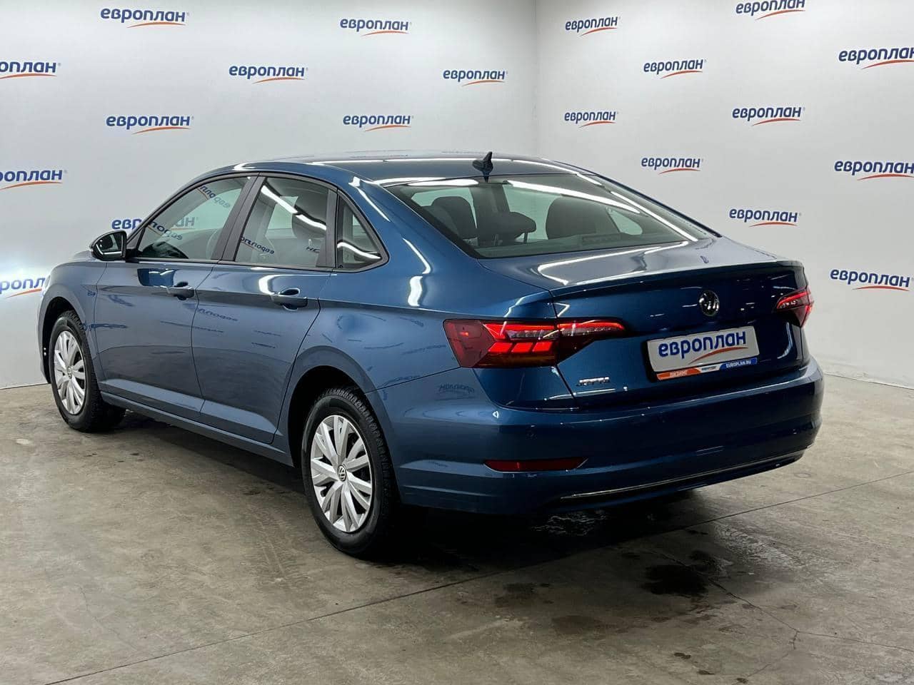 Volkswagen Jetta,  131 250 км, 2020 года в лизинг