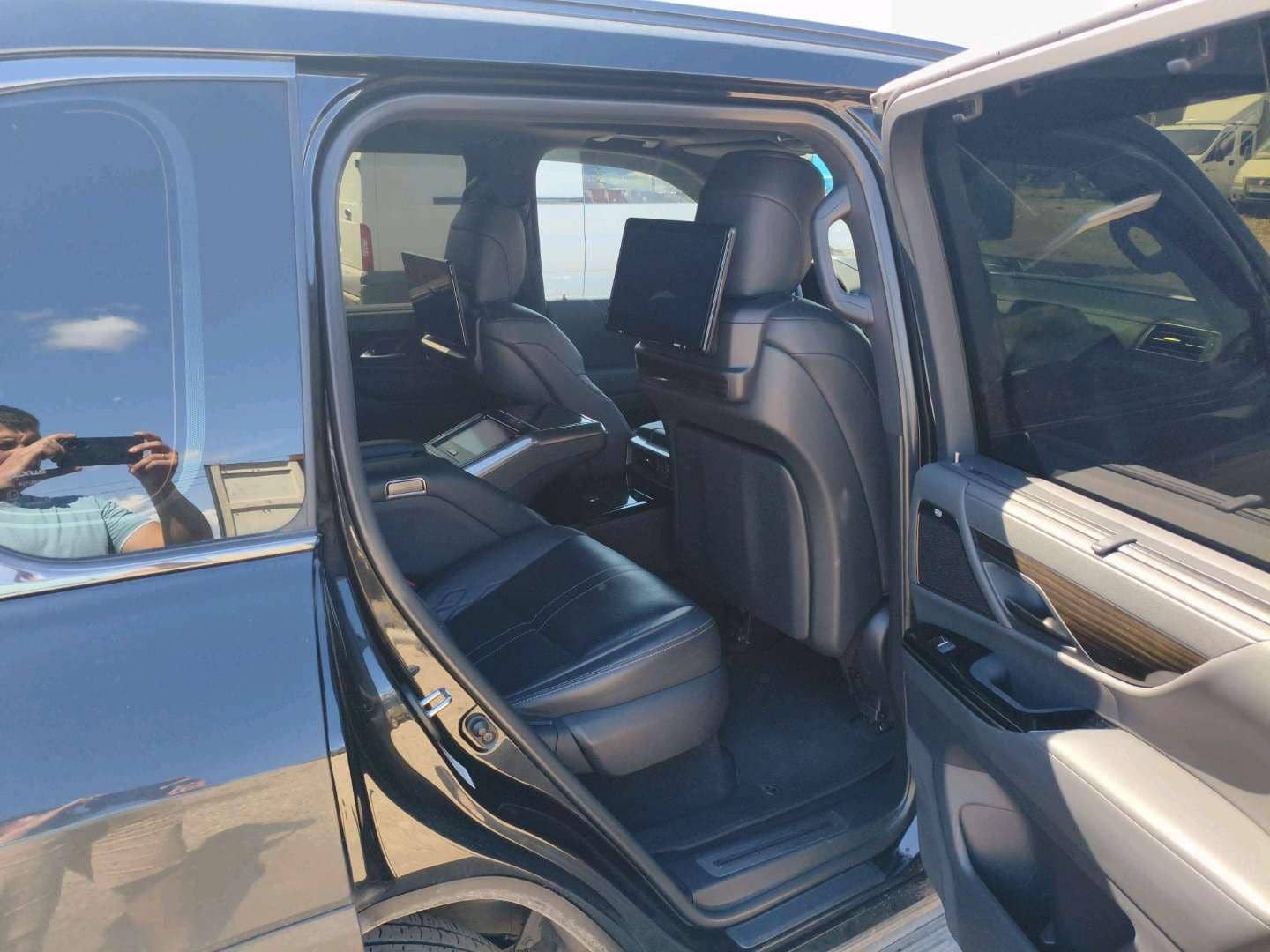 Lexus LX 600,  96 307 км, 2023 года в лизинг