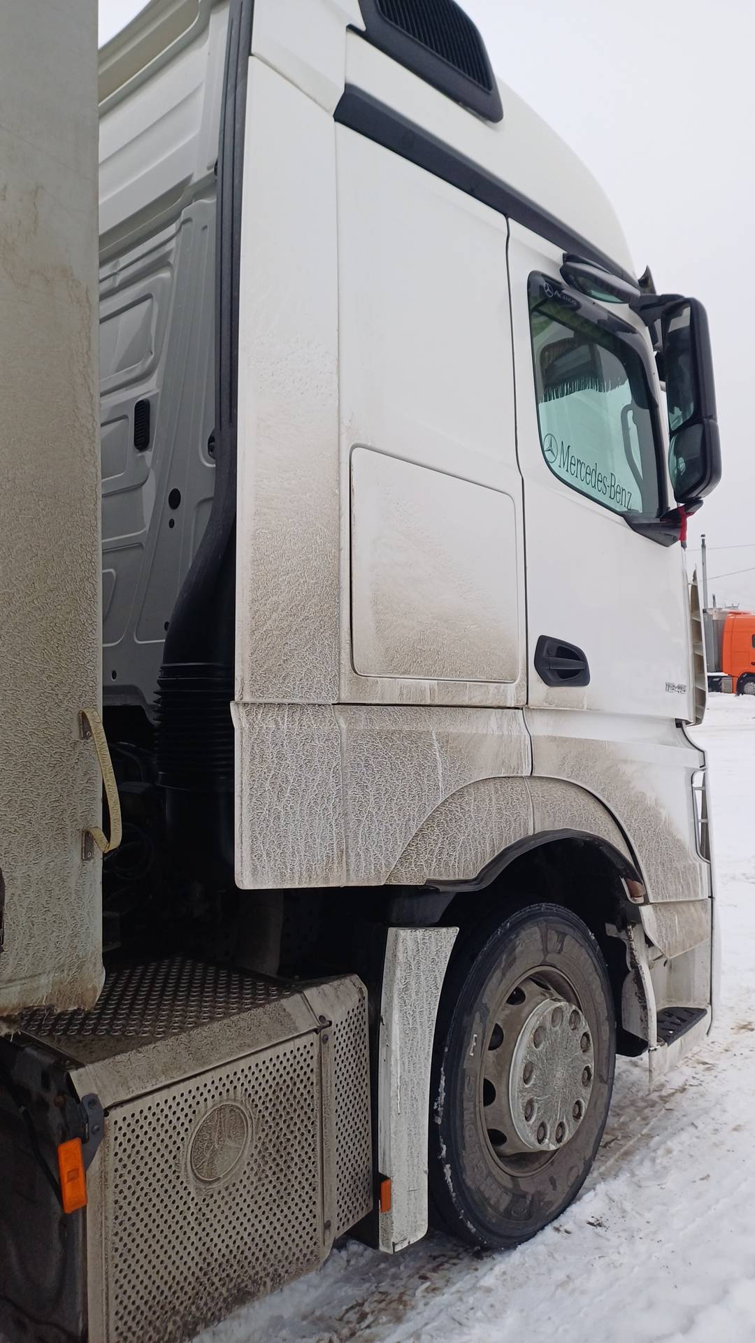 Mercedes-Benz Actros 4 1845 LS 4x2 (BigSpace),  821 704 км, 2018 года