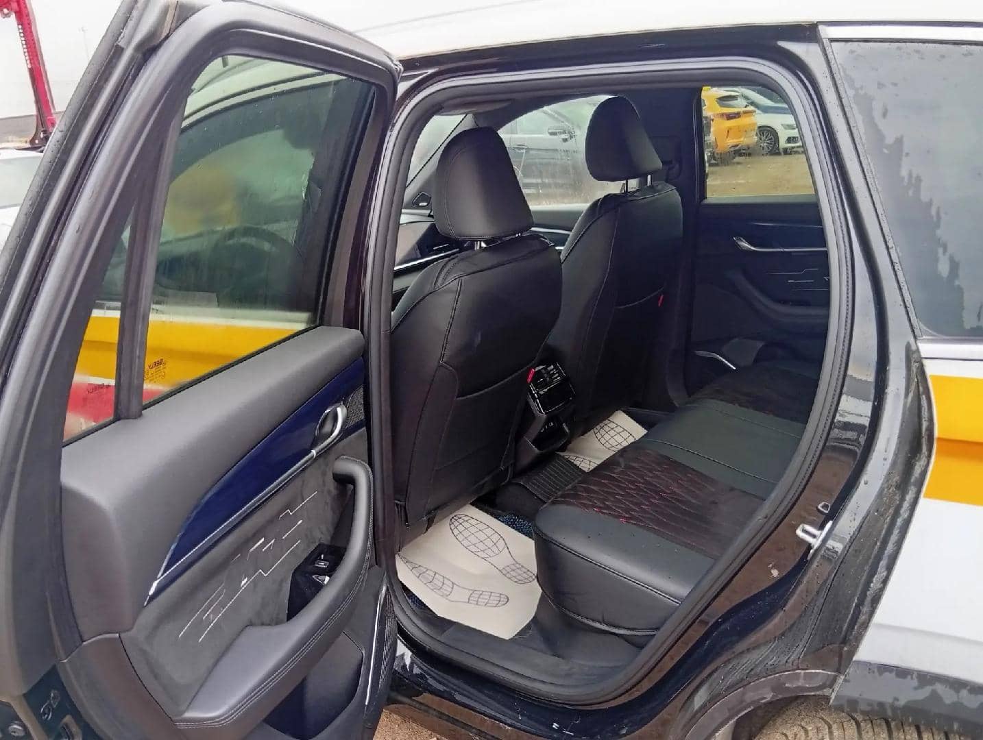 Geely Monjaro,  57 070 км, 2024 года в лизинг