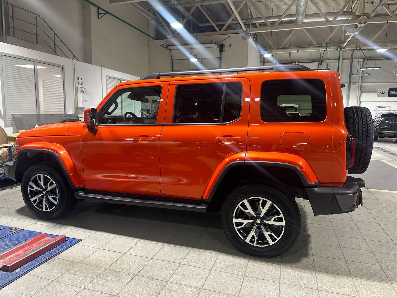 Tank 300 Сити Премиум 2.0 АТ полный привод