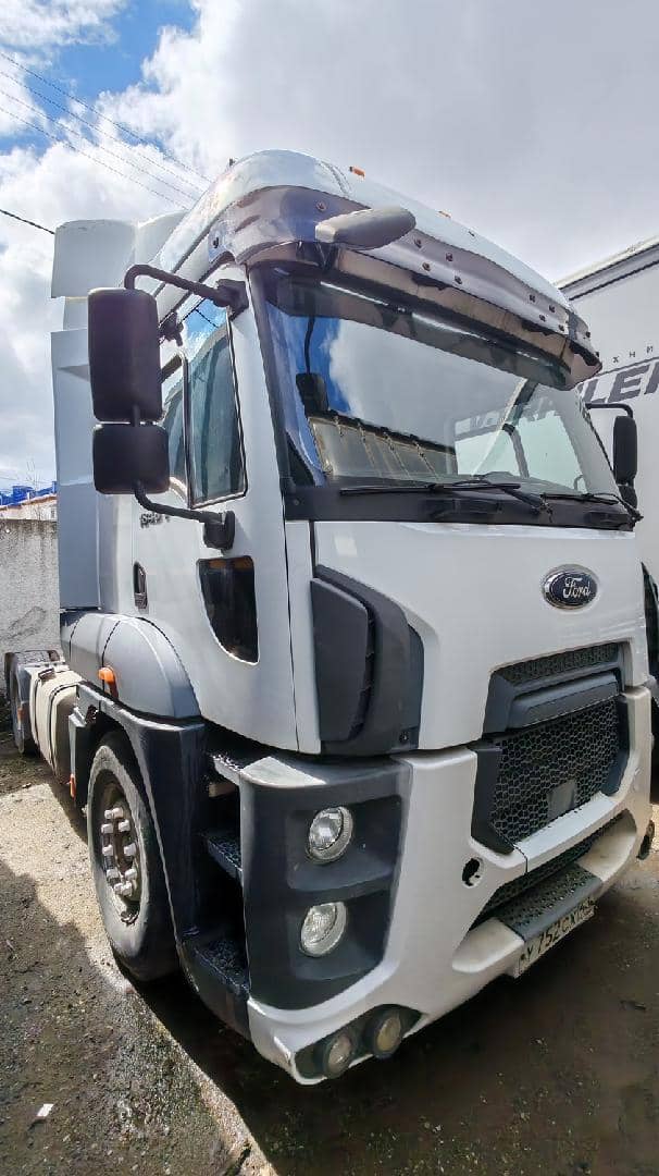 Ford CARGO 1848Т 4x2,  747 566 км, 2018 года в лизинг