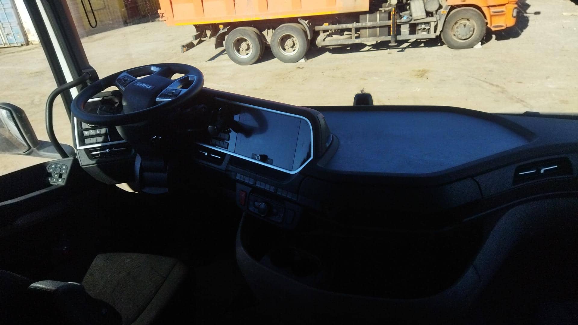 DAF XG 480 FT 4x2,  238 000 км, 2023 года в лизинг