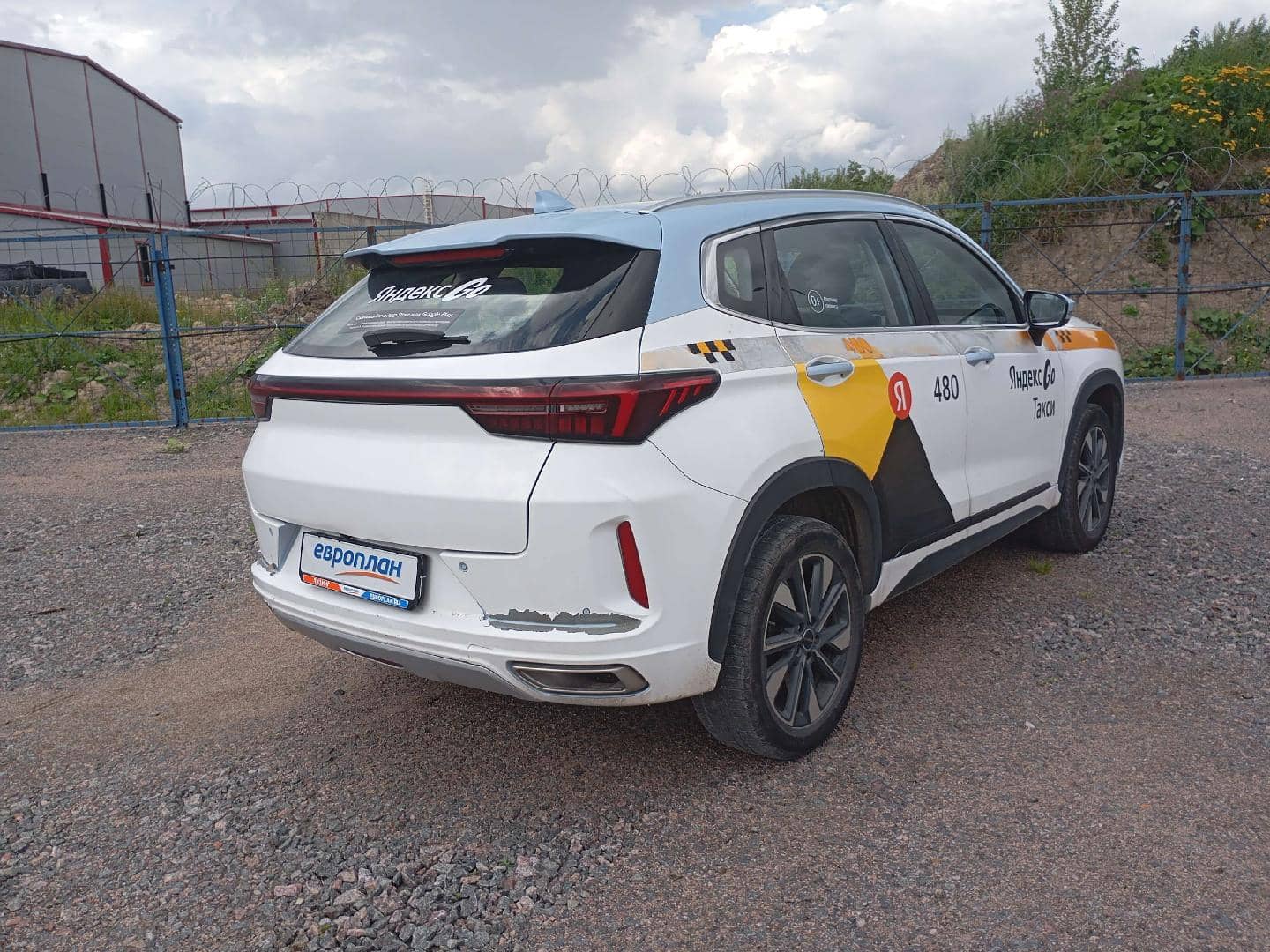 EXEED LX,  220 965 км, 2023 года в лизинг