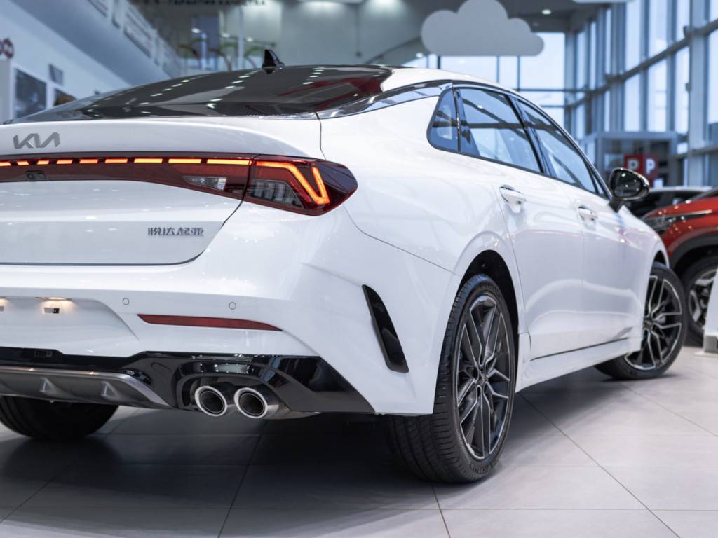 KIA K5 GT Line Ultimate 2.0 8AT 240 hp