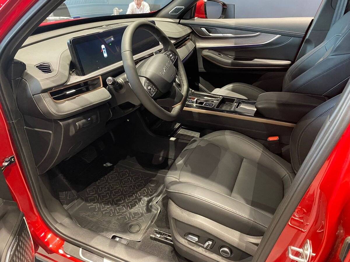 EXEED LX Business 1.5T CVT 2WD