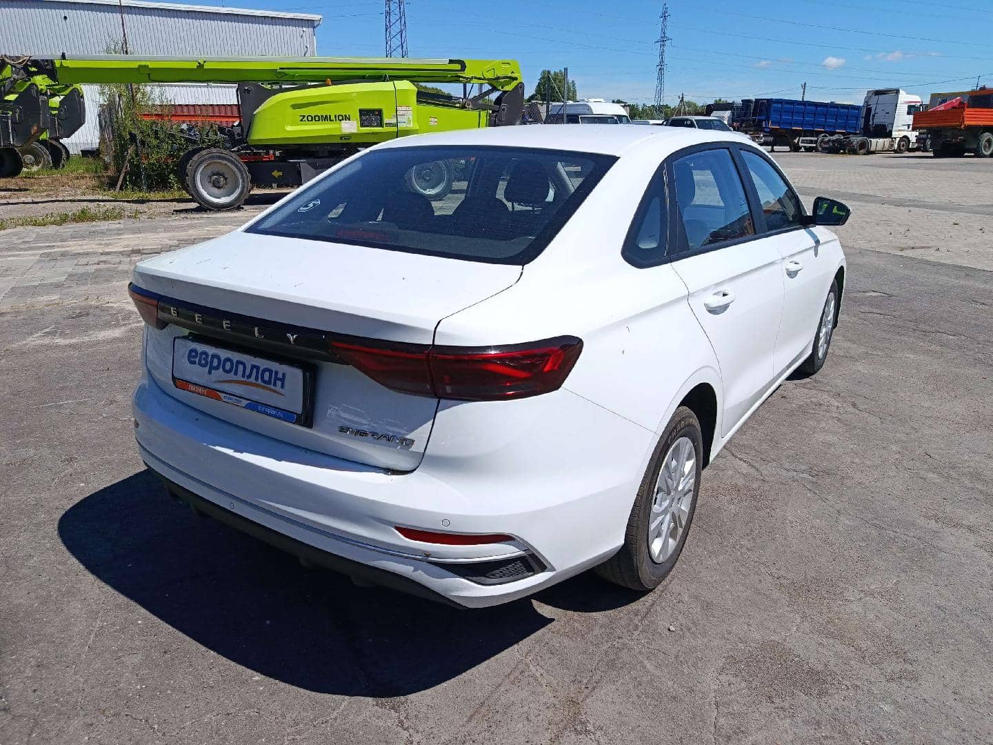 Geely Emgrand,  73 805 км, 2024 года в лизинг