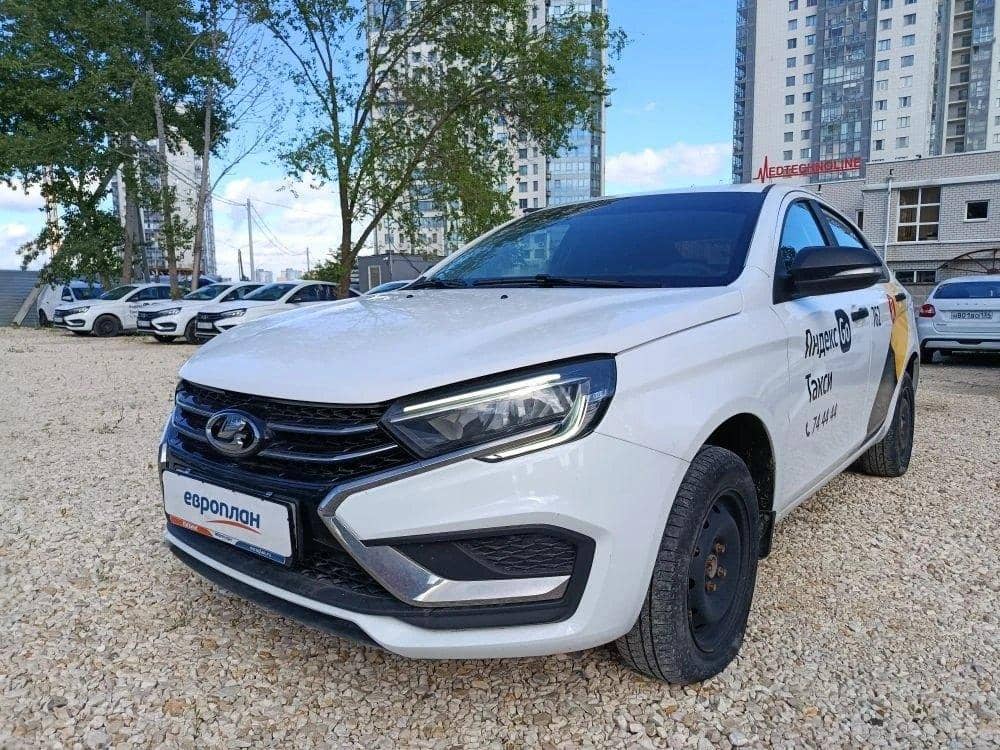 Lada Vesta седан